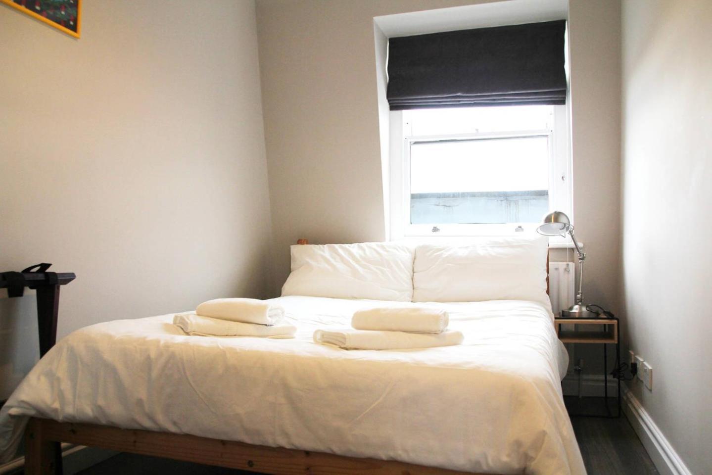 Guestready - Quaint English Flat Near Portobello Лондон Екстериор снимка